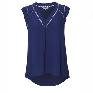 Rebecca Taylor Sleeveless Cutout V neck blouse
